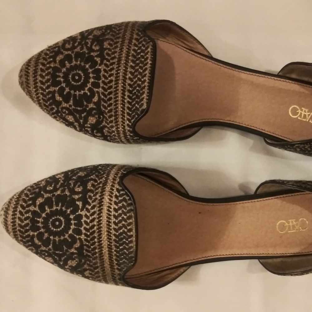 Patterned Shoes - Picture 3 of 4